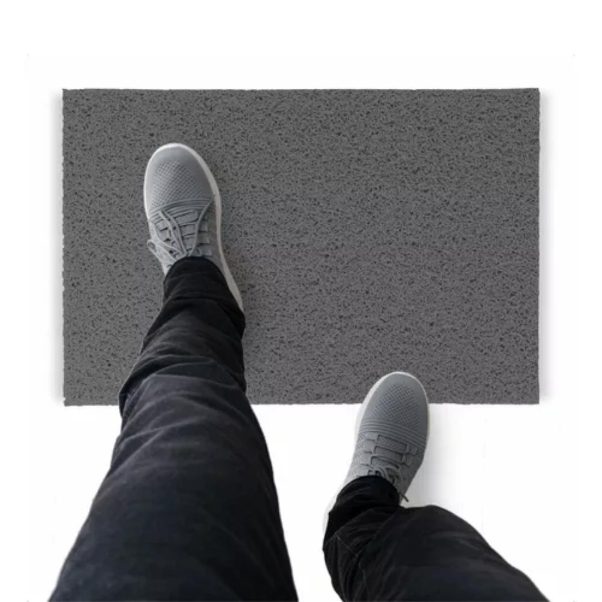 Tapete Capacho De Vinil Liso Tira Sujeira 120x60cm Cinza Comprimento 60 Cm Desenho Do Tecido Fibra Entrelaçada Largura 120 Cm