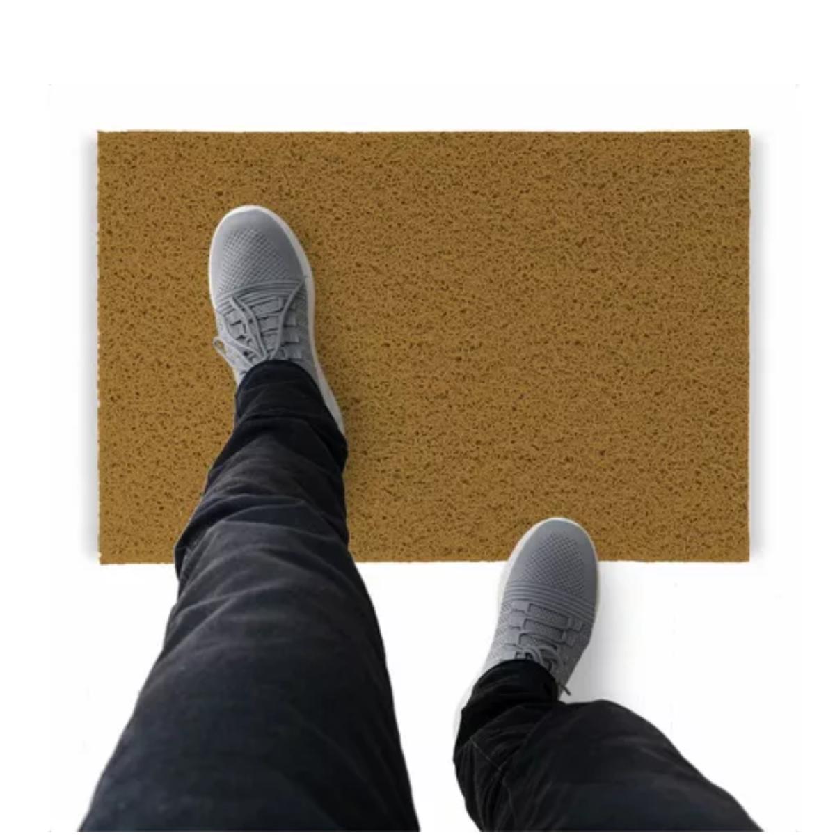 Tapete Capacho De Vinil Liso Resistente 110x40cm Ouro Comprimento 40 Cm Desenho Do Tecido Fibra Entrelaçada Largura 110 Cm